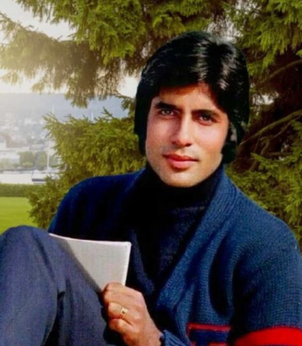 Amitabh Bachchan on Twitter: "T 3544 - Srinagar , Kashmir .. film KABHI KABHIE .. and in the shot writing the song 'kabhi kabhi mere dil mein khayal aata hai .. '