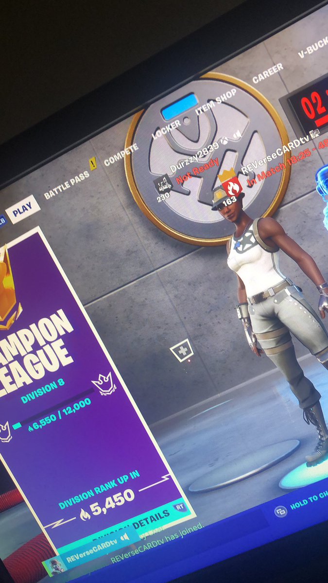 DurzzyF's tweet image. Who’s coppin