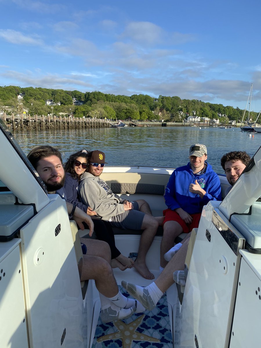 Happy to have my family together! A positive in changing times! 🙏🏻