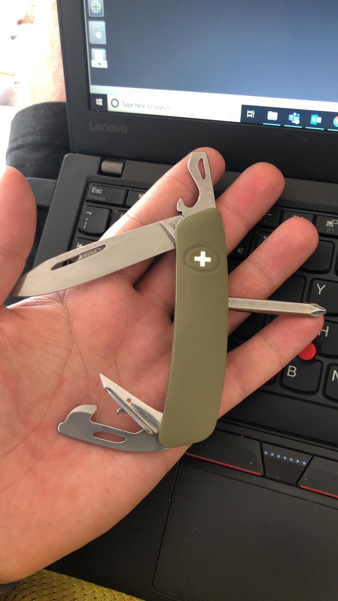 EdcKev's tweet photo. #victorinox #wenger #spyderco #sak #sakallday #sakarmy #swissarmyknife #edc #edcuk #edcuklegal #edccommunity #edccooperative #everydaycarry #sakaddict #pocketknife  #myedc #sakcollector 
#outdoor #adventurer #bushcraft #campinglife #ruleno9 #rulenumbernine https://t.co/wjKsBEn1Zs