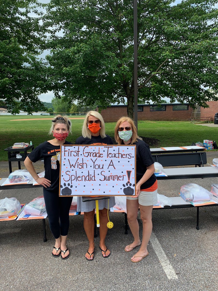 MWfirstgrade's tweet photo. This sign speaks for itself.  It was SPLENDID seeing so many faces today!  @MtWolfBobcats #bobcatproud https://t.co/mGMEBYJxZ1