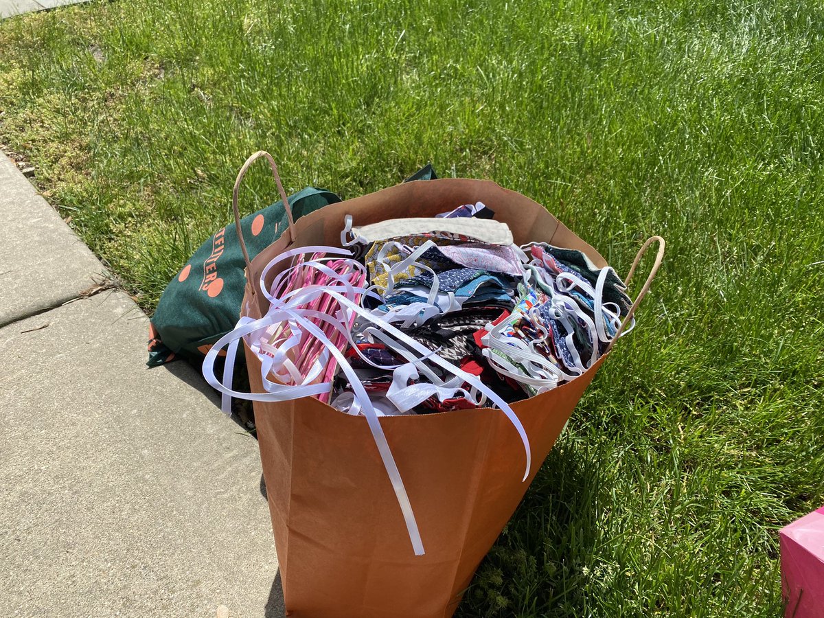 J0hnnyXm4s's tweet photo. Just made another #getusppe drop! TWO HUNDRED AND FIFTY HANDMADE MASKS from https://t.co/6dPXQJ7zuB!!
Does your facility need PPE? Let us know at https://t.co/tLczk6ryAF
#Masks4All #masksfordocs #MasksSaveLives https://t.co/avBieiY4lh