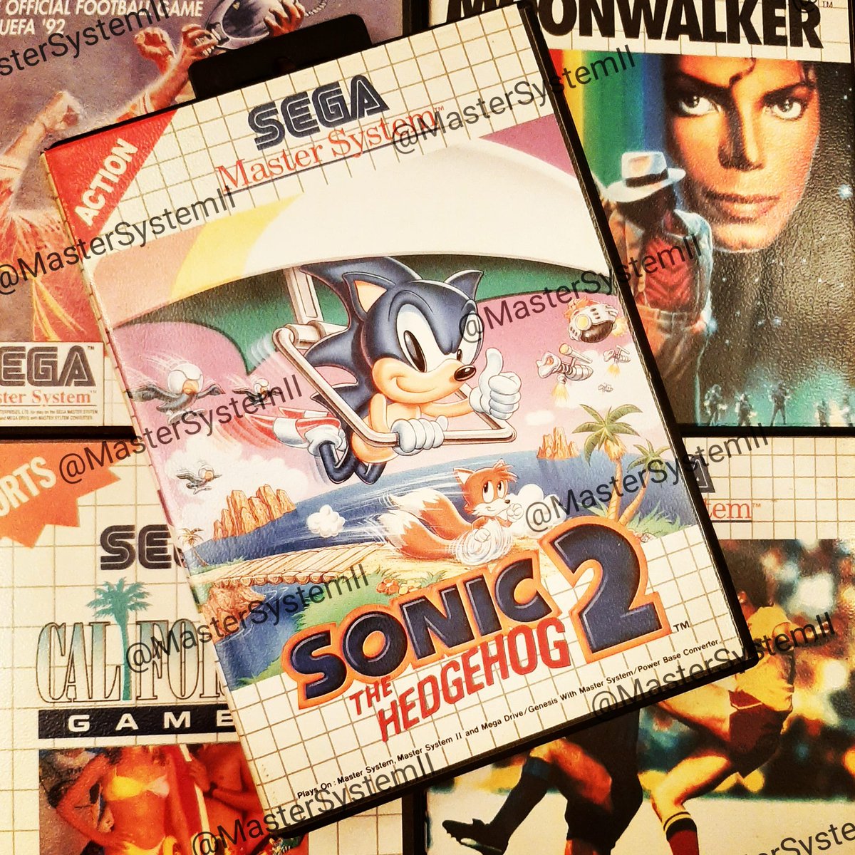 MasterSystemII's tweet image. Sonic 2 fue sin duda uno de los estandartes que alzaron a Sega y a su mascota a su máximo esplendor, posicionándolas en la cumbre de los videojuegos y el la reina de las consolas. ¿Qué podemos esperar de Sega? Yo lo tengo claro. TODO. 🔵🔵🔵🔵
#MasterSystemII #SONIC #SEGA60th