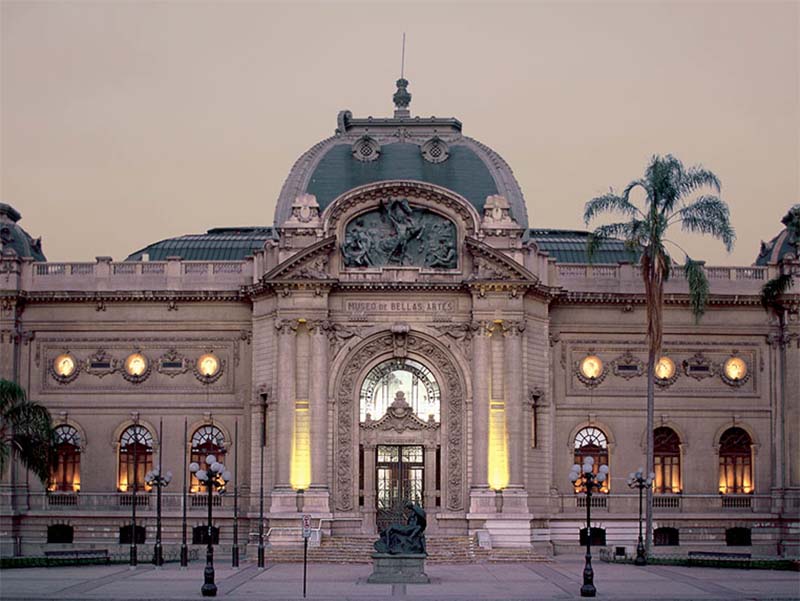 patrimonio_cl's tweet photo. El @MNBAChile fue visitado por 342 mil 828 personas, cifra que incluye el proyecto Museo Sin Muros del Mall Plaza Vespucio @mnbavespucio  de Santiago (22.287) y Trébol de Concepción (38.055). https://t.co/8ieh1lETvn