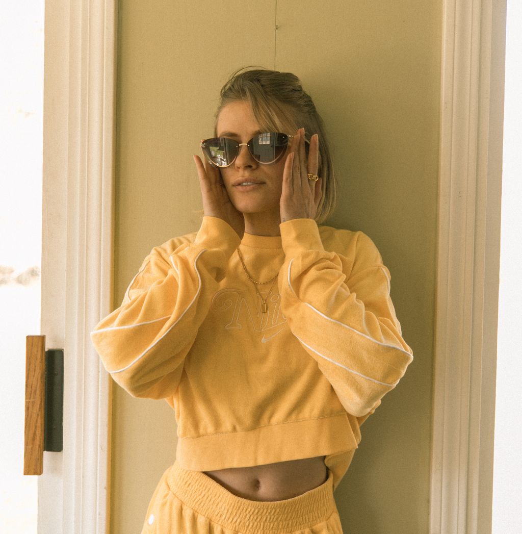 Digital creator Zoe Lazerson <a href="/zoelaz/">zoë</a> pairs her <a href="/billy_reid/">Billy Reid</a> collab shades with a matching yellow set, because we could all use a little extra sunshine ☀️ #KREWEathome Shop her look: buff.ly/3eCmAtt