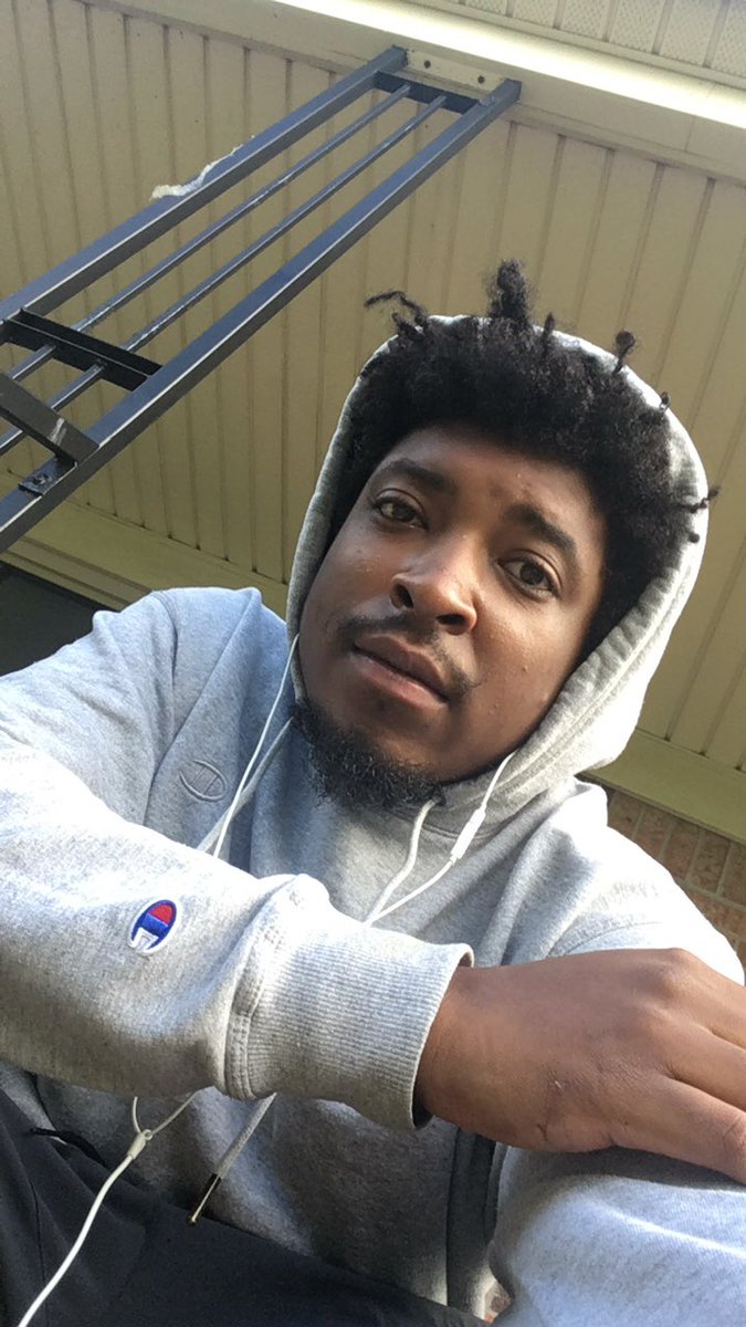 brobeepapi's tweet image. Moving out soon