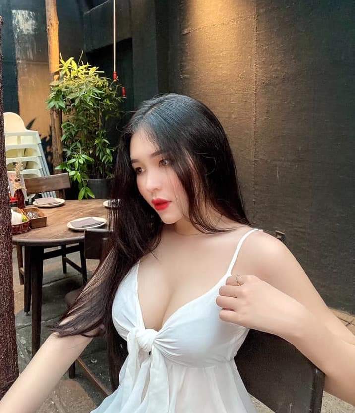 MuscatRepublic's tweet photo. My WhatsApp: +96894261091 
Best #Muscat #Massage, #FullBodyMassage, #Massagerepublic, #Escort #Outcall https://t.co/XXS8j3h9SY