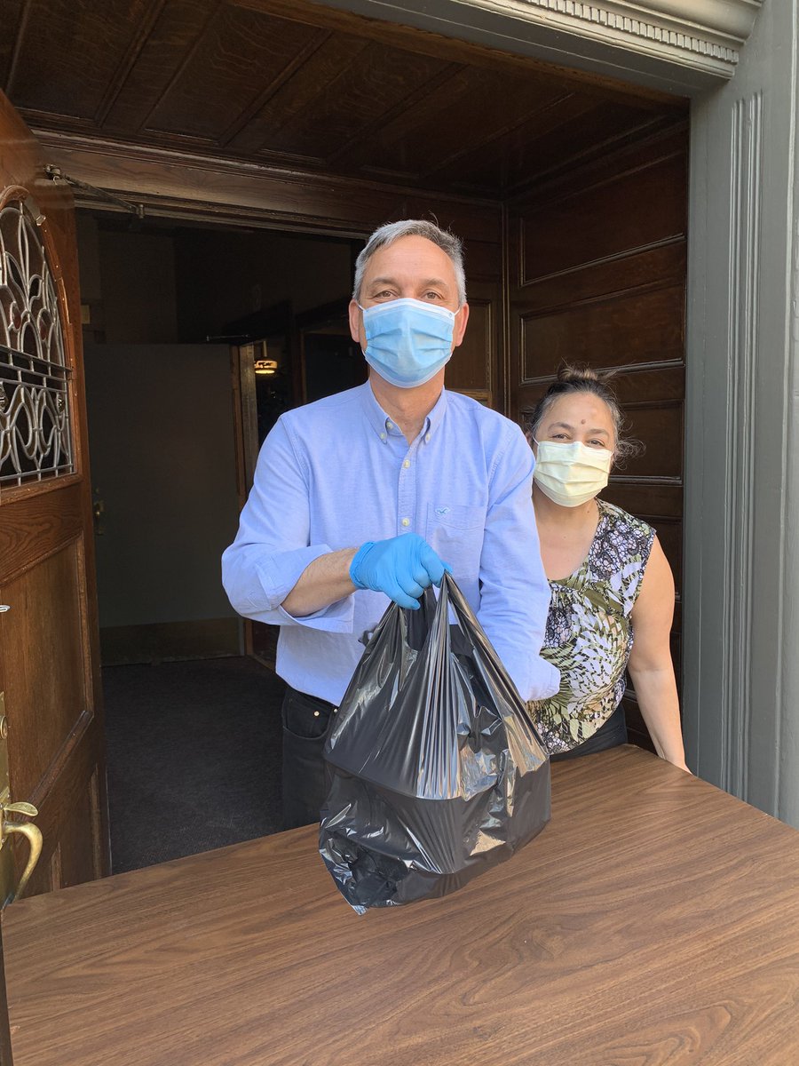 fyfemillar's tweet image. I’ve been waiting patiently for my local to open back up. It was great to see Jerry and Mary greeting us at the door. Best schnitzel in town. @MarienbadLdn @LibroCU @Downtown_London #loyal2localchallenge