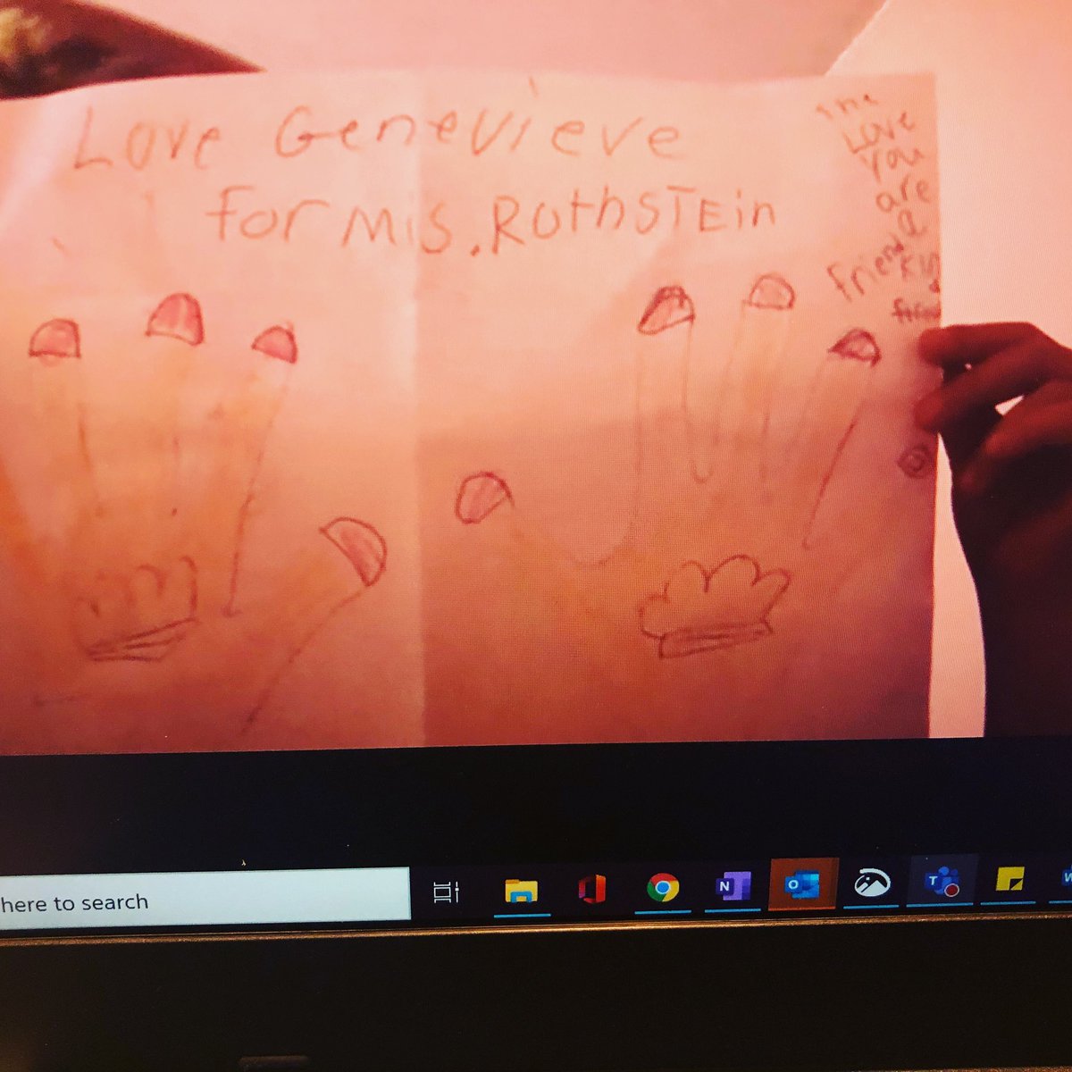 SLPMadness's tweet image. Love sent through the screen is just as powerful as love given in person. Filled my ❤️ today! 
#cbspeechies #cbsdproud 
#slpmadness #distancelearning #teletherapy #teachingisaworkofheart #connectwithyourstudents