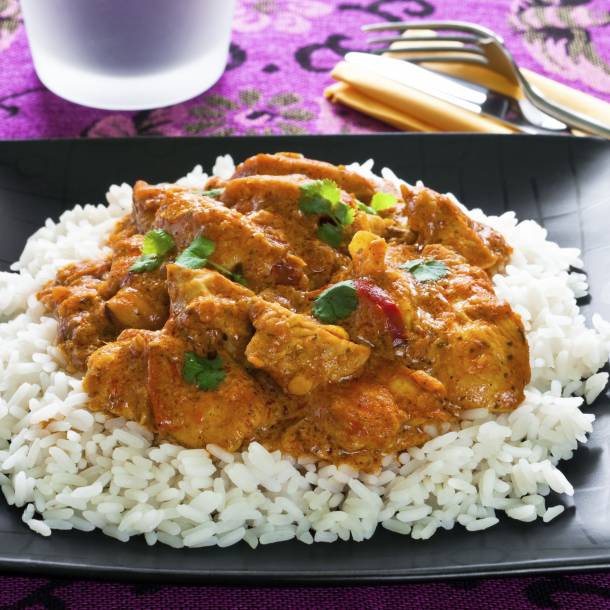 Vive la cuisine indienne sérieux...Poulet/agneau curry, tandoori, butter chicken, Naan etc... C'est vraiment les goat des épices