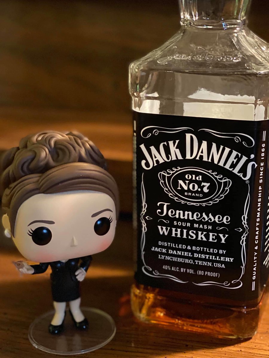 ajppro's tweet photo. Jack and Karen - always a perfect pair @MeganMullally https://t.co/wP9v2fLSEq