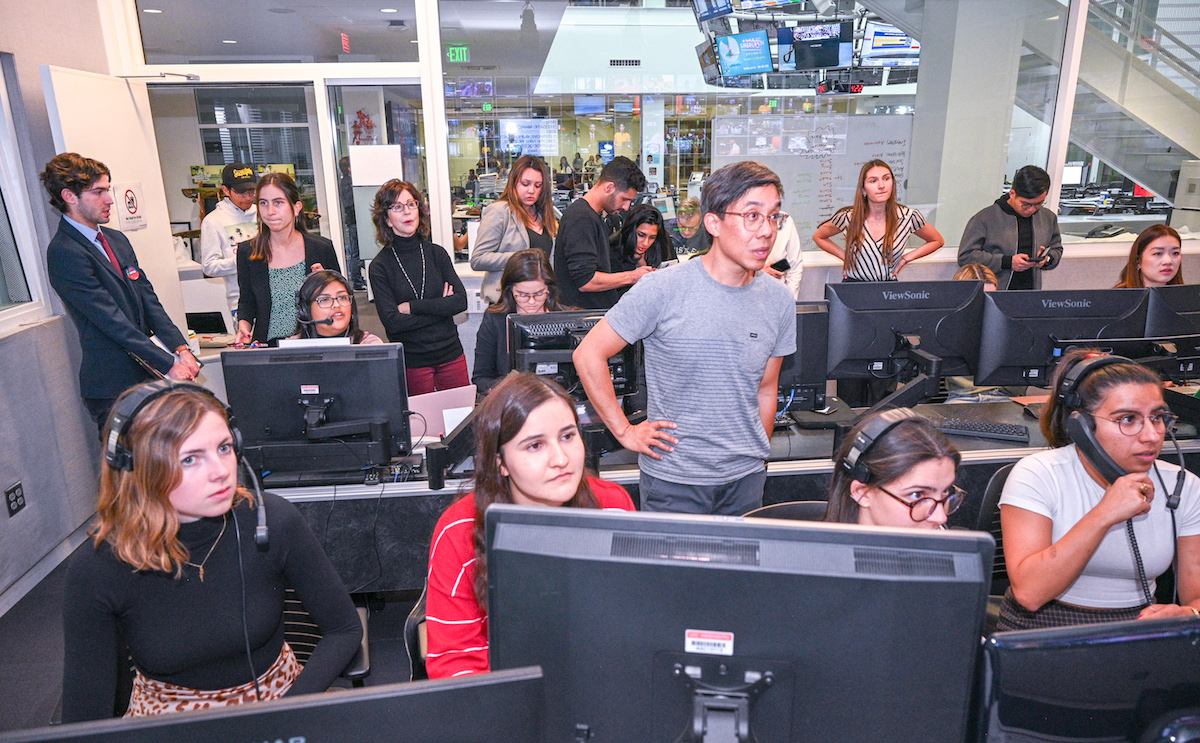 Gordon Stables (@gstables) on Twitter photo Very proud that #usc <a href="/AnnenbergMedia/">USC Annenberg Media</a> was selected for a <a href="/Poynter/">Poynter</a> College Media Project, including newsroom training, regular online seminars & support for a reporting project. Congrats <a href="/cbellantoni/">Christina Bellantoni</a> & all of our faculty & students!!! poynter.org/from-the-insti… #ascj Very proud that #usc <a href="/AnnenbergMedia/">USC Annenberg Media</a> was selected for a <a href="/Poynter/">Poynter</a> College Media Project, including newsroom training, regular online seminars & support for a reporting project. Congrats <a href="/cbellantoni/">Christina Bellantoni</a> & all of our faculty & students!!! poynter.org/from-the-insti… #ascj
