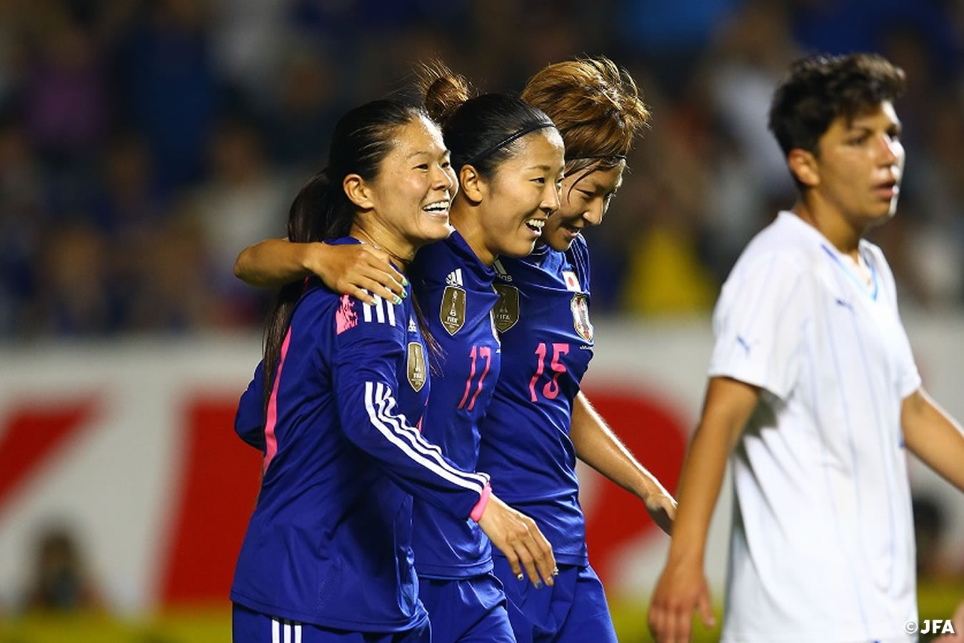 Jfaなでしこサッカー Onthisday 15 5 28 なでしこジャパン Gk 海堀あゆみ 74 福元美穂 Df 近賀ゆかり 69 有吉佐織 岩清水梓 熊谷紗希 Mf 澤穂希 62 鮫島彩 宮間あや 86 川村優理 川澄奈穂美 Ht 菅澤優衣香 阪口夢穂 宇津木瑠美