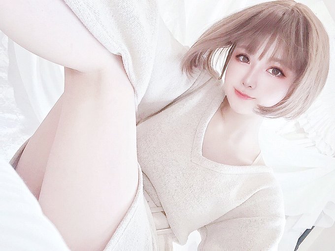 コスプレイヤーしろさきのTwitter画像48