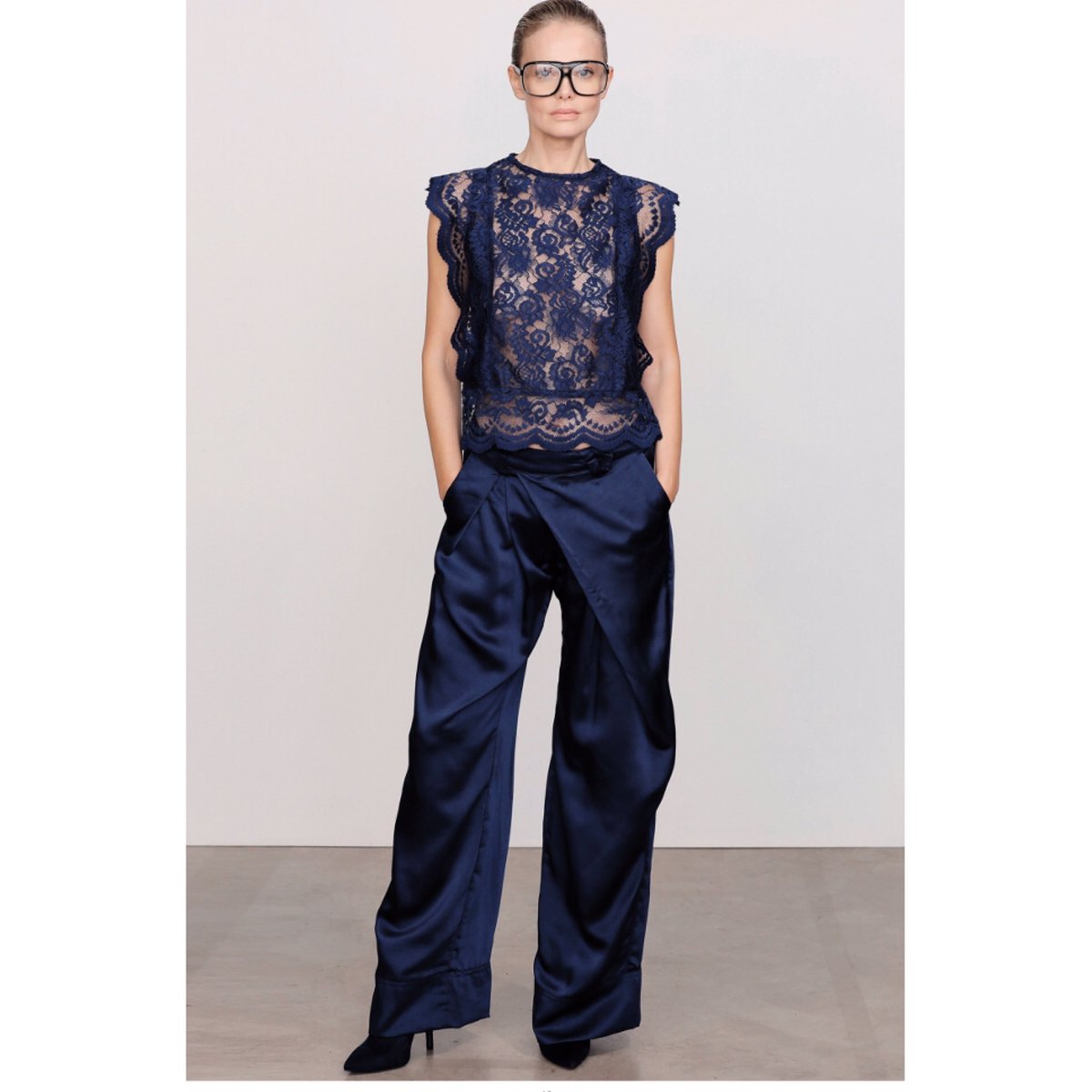 no_rajan's tweet photo. Blue summer #summertime #look #fashion https://t.co/ra1Zl7PXSi