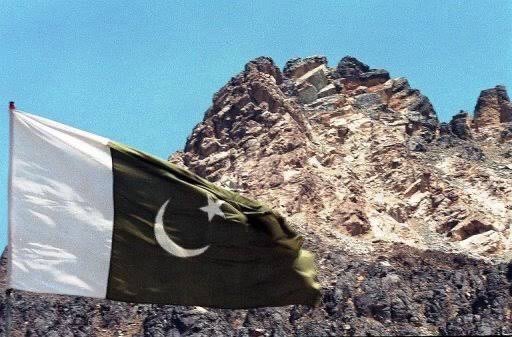 On 30th may 1998  #Pakistan conducted another  #Nuclear test, this was Chagai-2, pakistan conducted 6 N-tests to 5 of  #india and became the 7th Nuclear country in the world, also the first and only  #Muslim nuclear country worldwide .. 41/n  #یوم_تکبیر  #YomeTakbeer