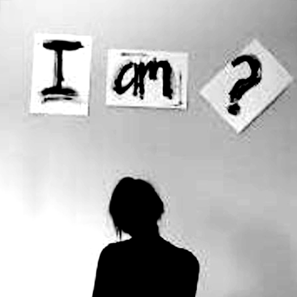 ForBrainstorm's tweet photo. Without your brain there is no you. How you think, what you feel. Memories, likes, dislikes all regulated by the brain. What happens in a brain injury and you aren't the same you?
https://t.co/q9yu03SX1Q
#Brainstormforbraininjury #braininjury #identitytheft #lossofself https://t.co/A71jhIpTZ4