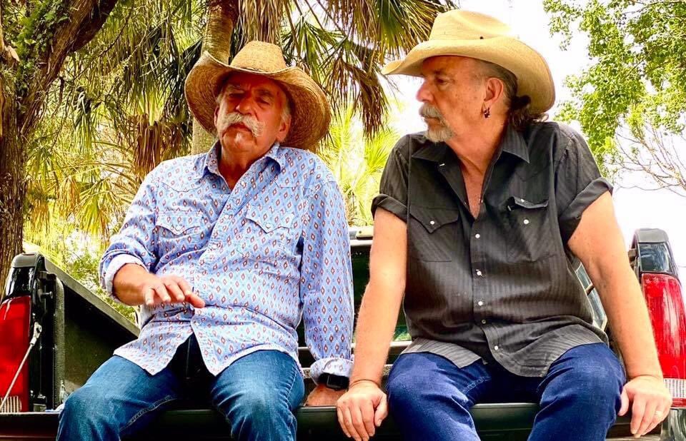 FYI, we filmed our worldwide live stream along with an interview segment for a future. #honkytonkranch episode. #season3 #circlechannel.