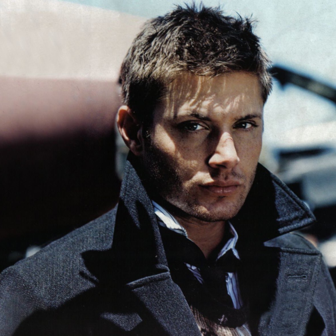 7. au where stoic detective!jensen and his jokester intern-turned-bf solve cases together and are violently gay