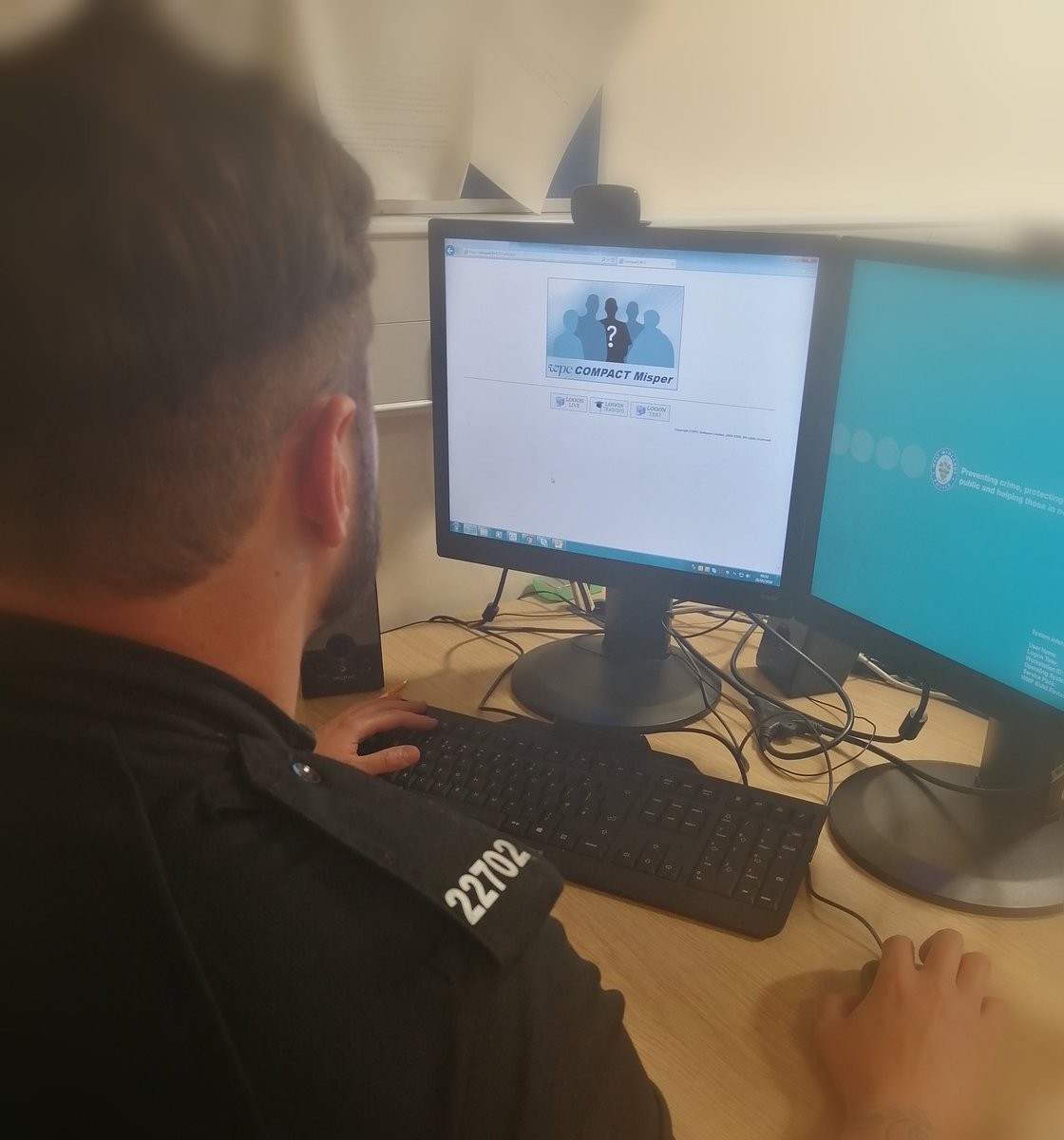 WMPolice's tweet photo. Stechford A Unit officers are currently taking a report in relation to a person reported as missing. Officers are at an address speaking with the caller and an officer in the station is investigating. #ResponseTakeover https://t.co/lvbLJWpKNy