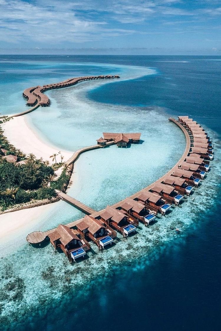 24: Bon vous partez en l’une de miel. Quelle destination ?( Maldives, Seychelles, Bora Bora, Dubai)