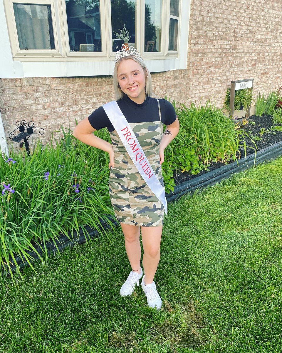 nkymortgagegirl's tweet photo. Even though prom was cancelled due to COVID - they did the voting before school was out, & guess who’s your PROM QUEEN!!! 👑👸🏼 @Lacireinhart3 I love you & I’m so excited for you! 🥰 I know it’s not how you imagined it... but it’s still just so AWESOME! 💕 #promqueen #dixieheights https://t.co/4hqBNdtwGN