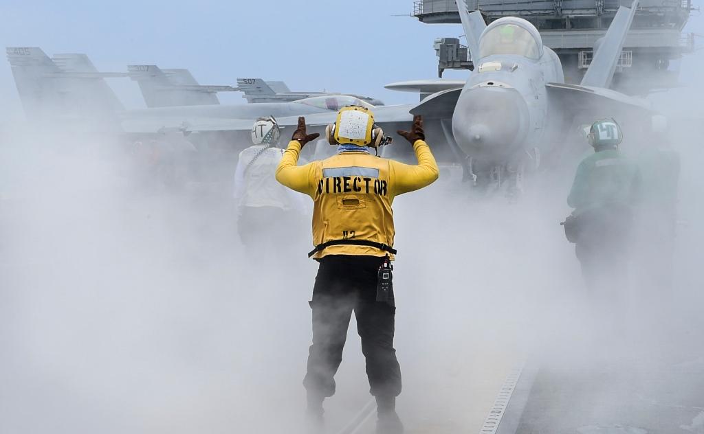 USNavy's tweet photo. #USNavy photos of the day: Russian fighters unsafely intercept #US6thFLT #P8APoseidon over #MedSea, #USSGabrielleGiffords exercises with Singapore navy, #USSRonaldReagan #FltOps, #USMC launches #RQ20ROV in #ArabianGulf ⬇️ info & download ⬇️: https://t.co/vI6KdY0JQD? https://t.co/wxcEHF11Pt