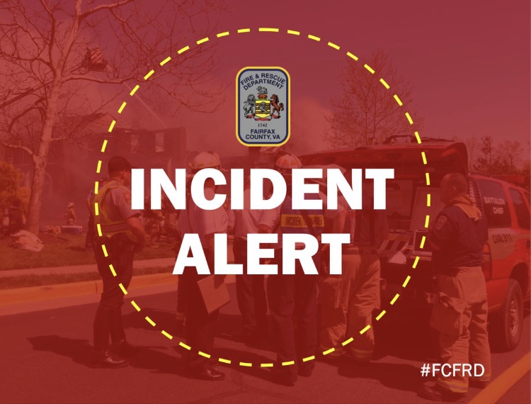 ffxfirerescue's tweet photo. Units are on scene of a reported house fire in the 7100 block of Shreve Road in the Falls Church area of Fairfax County. The fire is under control. https://t.co/4jNAIljLIM