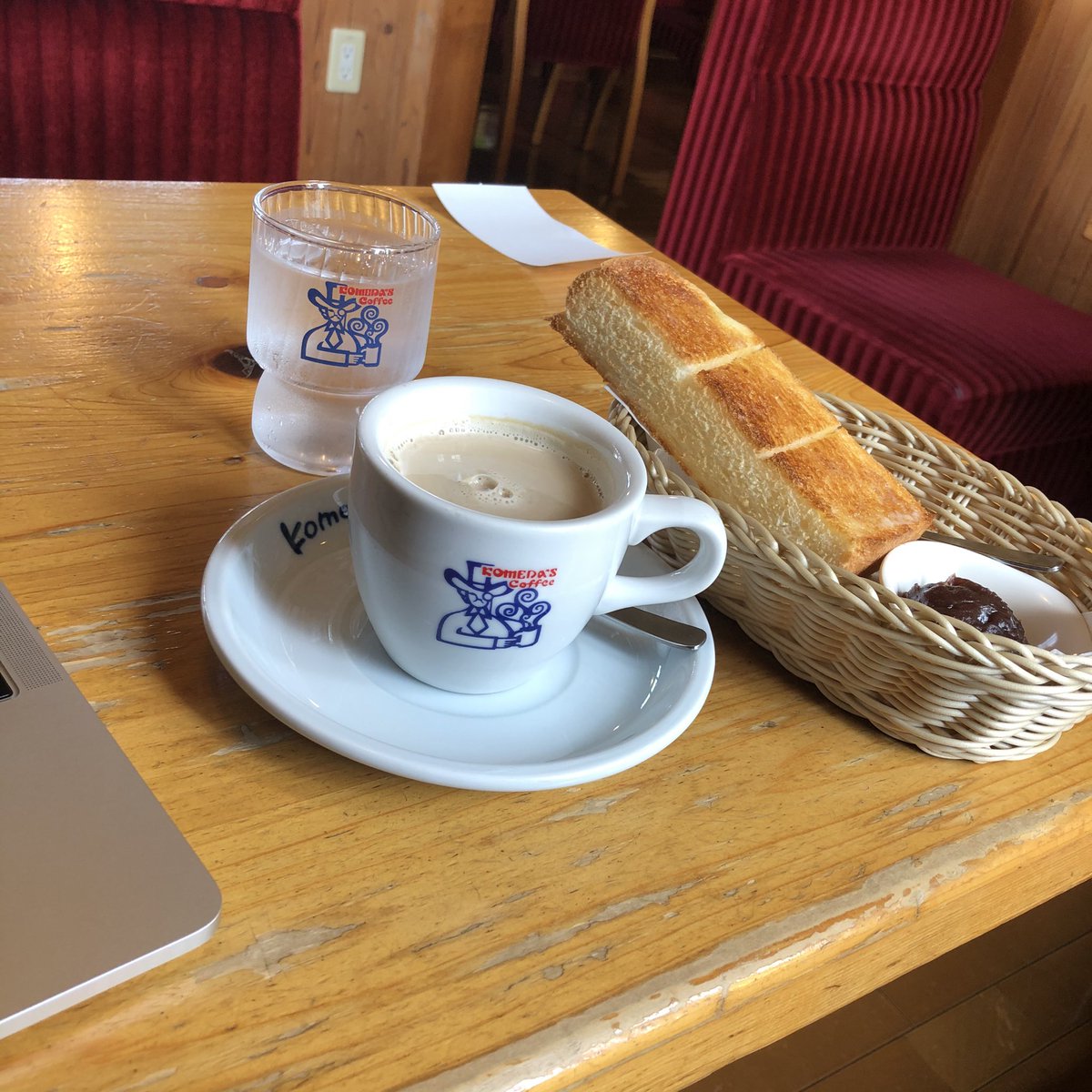 makefreedomjunk's tweet image. コメダタイム☕️
小倉にひかれて、
モーニングもお願いしちゃいました笑←デブ