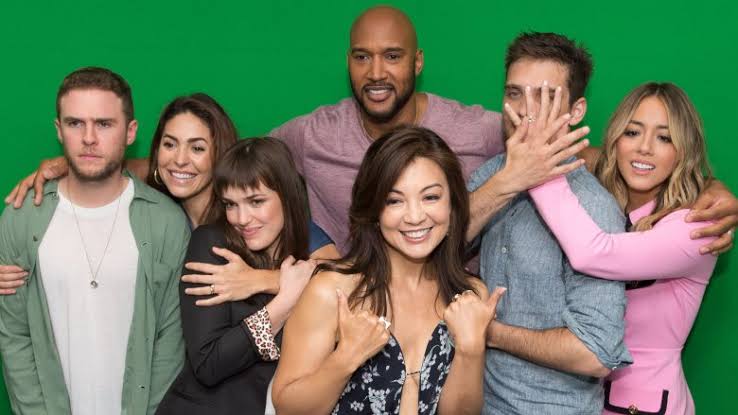 shieldwho's tweet photo. Eu não sei vocês mas eu vou sentir muita falta disso #AgentsofSHIELD https://t.co/Dx2bFxsnHO