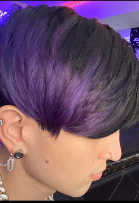 All in one day thanks @mvurz for doing my hair https://t.co/E08o7kOXI1<a class="tags" target="_blank" title="On Twitter" href="/?out=eyJ0eXAiOiJKV1QiLCJhbGciOiJIUzUxMiJ9.eyJpYXQiOjE3MTg4OTM2NzMsImlzcyI6InR3cG9ybnN0YXJzLmNvbSIsIm5iZiI6MTcxODg5MzY3MywiZXhwIjoxNzUwNDI5NjczLCJyZWRpcmVjdF91cmwiOiJodHRwczovL3R3aXR0ZXIuY29tL212dXJ6In0.tXV3YTUZ6VEbEospBdhu4RLD9H6WTp0VqWVs5-0oeIfSzJD0xnMJB4-AHwmnPC4sr1UPvdTiBLccx5QMYDEV6w">@mvurz</a>