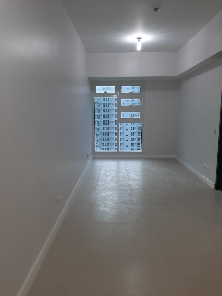 macrealtyservic's tweet photo. 1 Bedroom Condo Unit for Sale in Solinea Tower 1 Cebu Business Park

Across Ayala Center Cebu
Floor area: 40 sqm
Price: 6.5 M
Brand new
Without parking

contact:

pscebu8@gmail.com
09209229894

#CondoforSaleCebu
#CondoforSalePhilippines
#CondoCebu
#CondoCebuCity https://t.co/iVX1UHQzxa