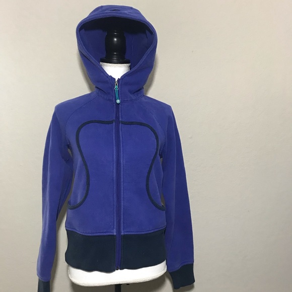 jendemusis's tweet photo. So good I had to share! Check out all the items I'm loving on @Poshmarkapp #poshmark #fashion #style #shopmycloset #truereligion #adidas #lululemonathletica: https://t.co/WwiUsnjXdk https://t.co/D87EGdUW5g