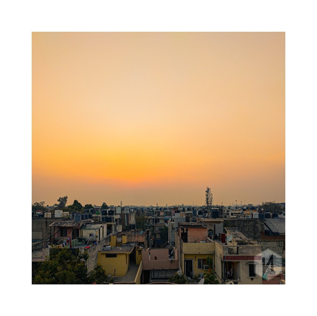 instagram.com/p/CAhQ4FgHuKK/…
Urban sunset 
New Delhi
.
.
.
.
.
.
.
.
#sunsets #sunsetsky #sunsetsniper #sunsetstrip #sunsetsofinstagram #sunsetsnipers #sunsetshots #sunsetsrussia #sunsetsession #sunsetskies #SunsetSunday #sunsetsuperstar #sunsetstream #sunsetsilhouette #sunsetsunrise