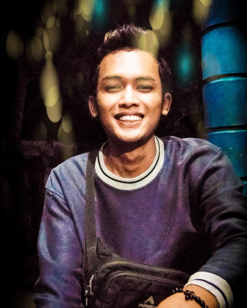 Yang TUMBUH akan tetap TUMBUH
Yang LAYU akan tetap LAYU
.
.
.
.
MAKANE ORAK DISAWANG AE 
DI PUPUK LAN DI SIRAM YO LURR
SALAM RAHAYU😊