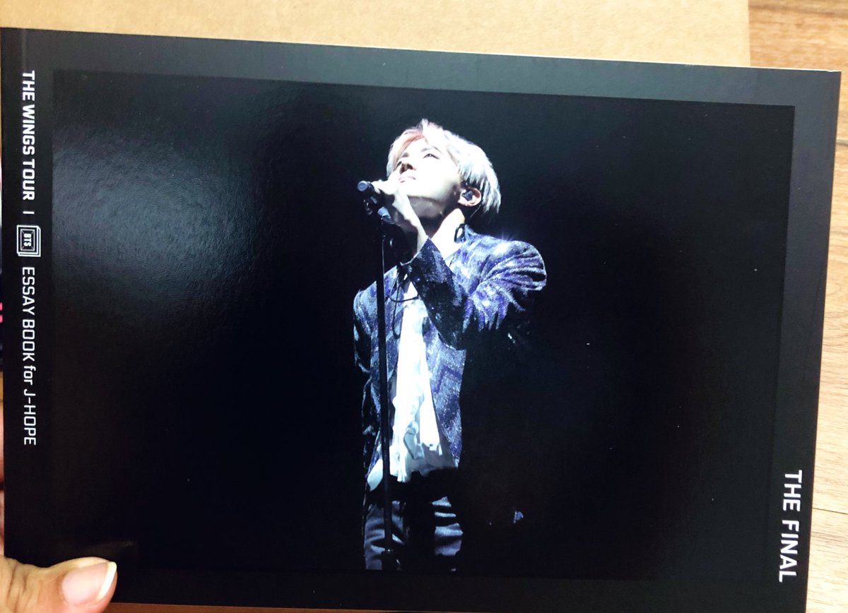 WINGS TOUR THE FINAL J-hope essay book, Suga Mini Flag