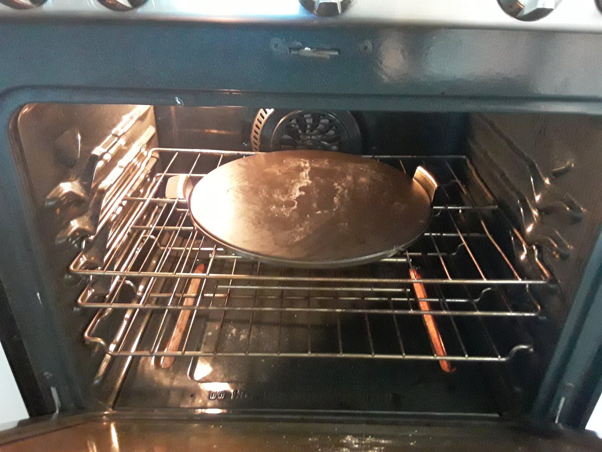 BreanneDe1's tweet photo. Tip 2: Use a pizza stone! A pizza stone distributes the heat evenly and allows your pizza to get crispy without burning! Preheat your oven to as hot as it will go - which was 550 F on mine!
#ABTatUFV #ABTPod2 

Image Credits: Breanne De Oliveira; used with permission - May 2020 https://t.co/4M8irTzz0v