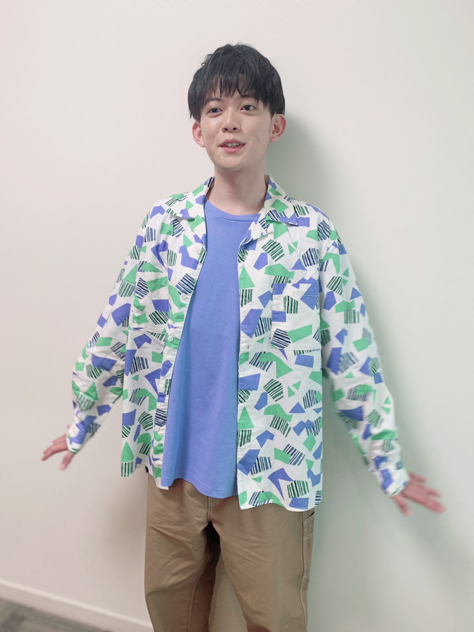 スタイリストアシスタント募集 Twitter Search Twitter