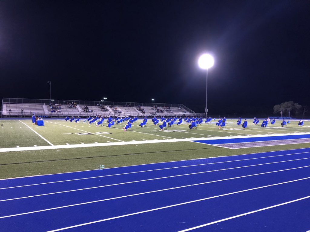 ricehsraiders's tweet photo. Congratulations, Class of 2020! https://t.co/WMNhqIGoEf