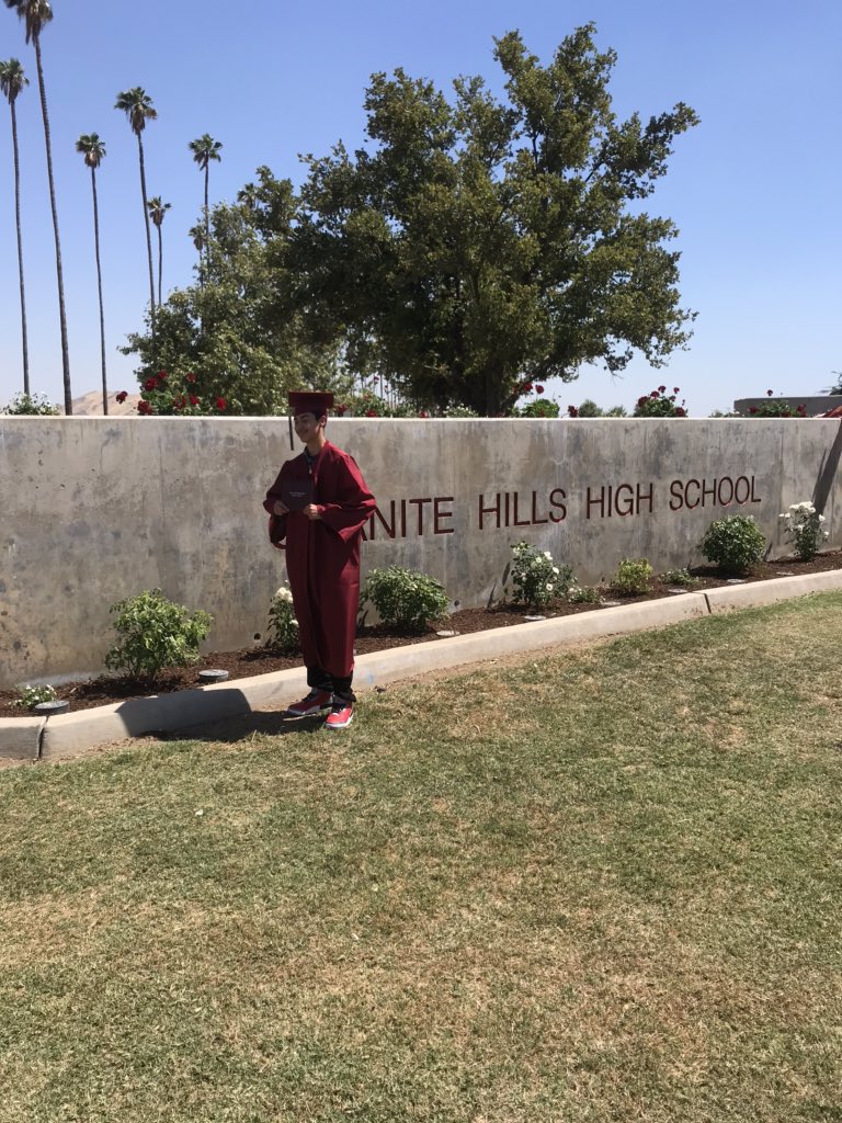 citruscougars's tweet photo. Drive thru ceremony was all smiles,appreciation, happy families.....so PROUD to be a Grizzly! https://t.co/dckVitQO9H