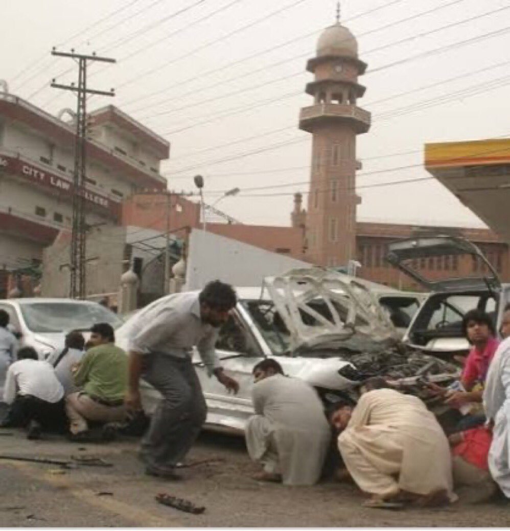 Today marks exact ten years to a brutal incident carried out in two Ahmadi Mosques in Lahore. The terrorist martyred 86 innocent souls who were only there to observe Juma Prayer. #28May2010