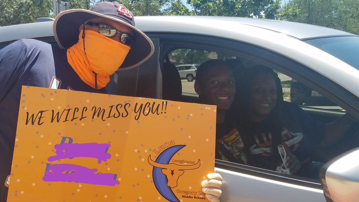 LunaMSPTA's tweet photo. It was a WONDERFUL day celebrating our 8th graders! Luna teachers and administrators fought through the heat of the day to put smiles on our students faces♡ #oneherd @NISD_Luna https://t.co/lxq6h7pgWi