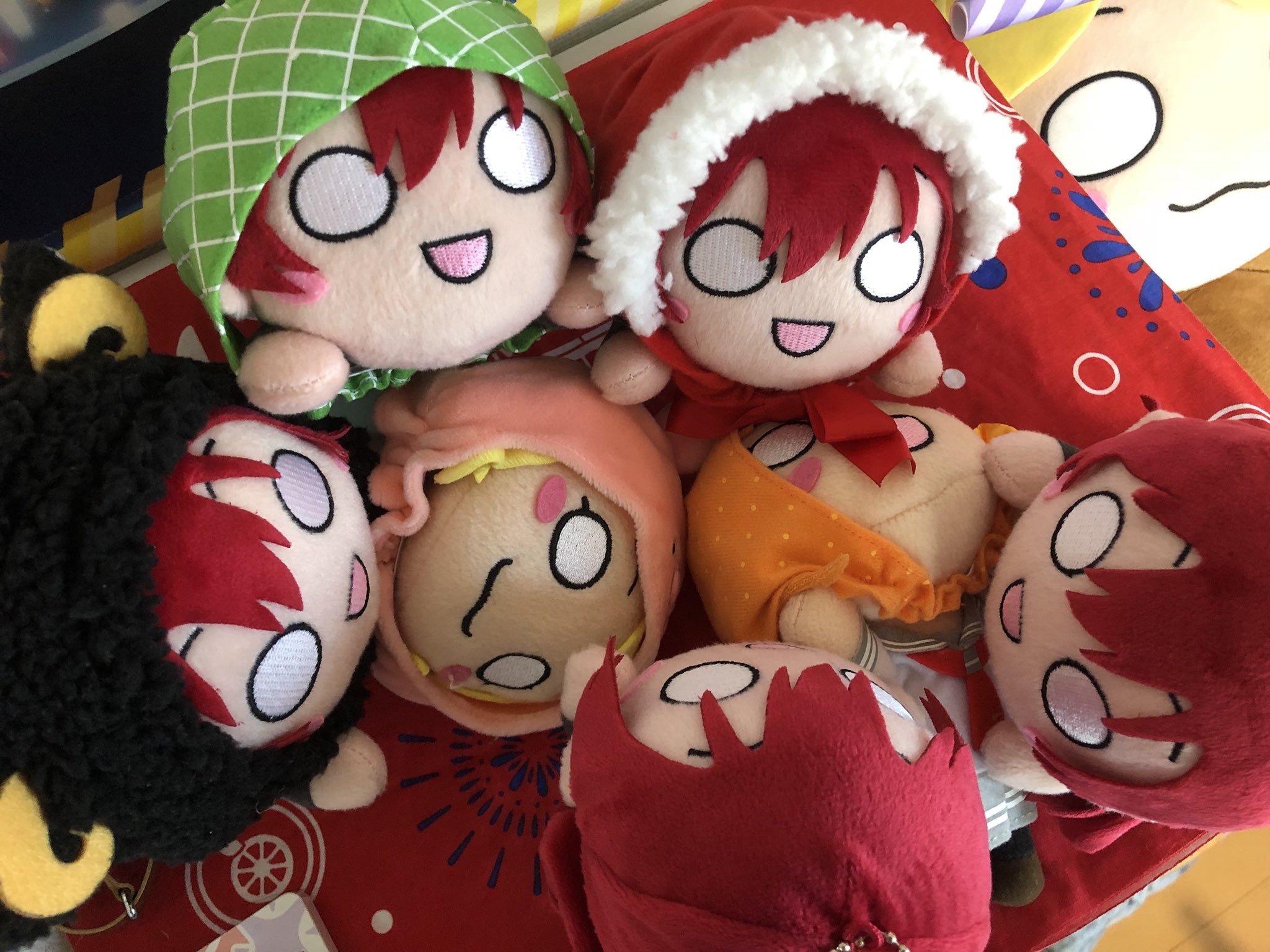 ふにゃぴぎー Stan The You とあるエマ推しの手記 全ては私の無知が招いた破滅だった エイリアンの本来の 意味は 在留外国人 真実に気づいた時 すでに私の意識はエマヴェルデを名乗るエイリアンに侵食されていた 日々エモエモになる意識のなか筆を