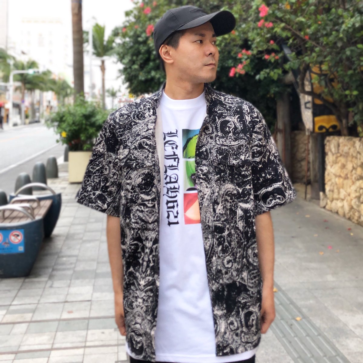 TAKE_C1114's tweet photo. Today coordinate🦨
#leflah #leflahokinawa #leflah沖縄 #coordinate #コーディネート #ファッション #ストリート #style #スタイリング #オシャレ #mensfashion #nfashion #teeshirt #cap #shirt #paisley #pattern https://t.co/FXwkSWLGrJ