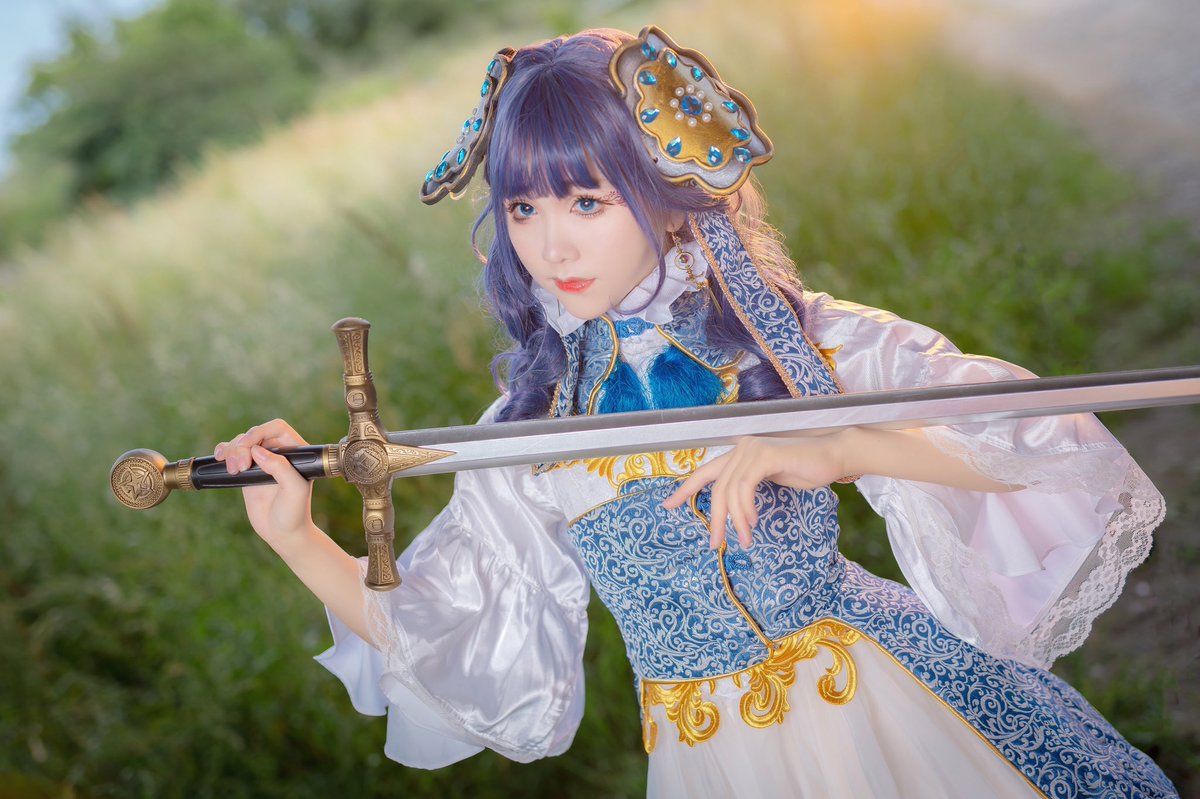 Twoucan 美少女コスプレイヤー の注目ツイート コスプレ