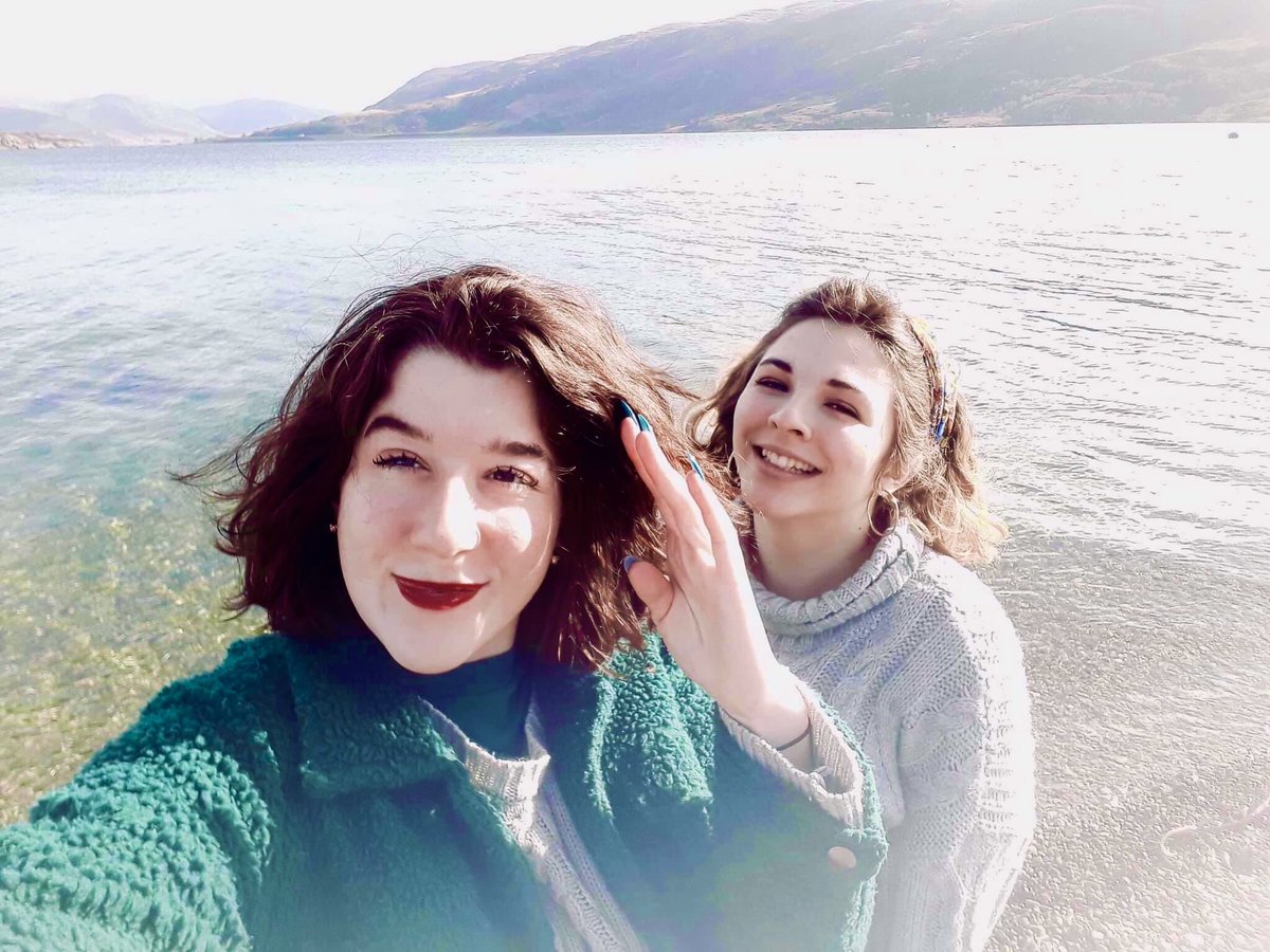 careyonwanderin's tweet photo. With exams over, we’d normally be road tripping right about now. This was from our trip to #ullapool a place I’ve loved since I was little. It’s a sleepy village approx. 45 miles from Inverness & the perfect gateway to the islands 🌊 #VisitScotland #travelblogger #visithighlands https://t.co/luEHlhHG8N