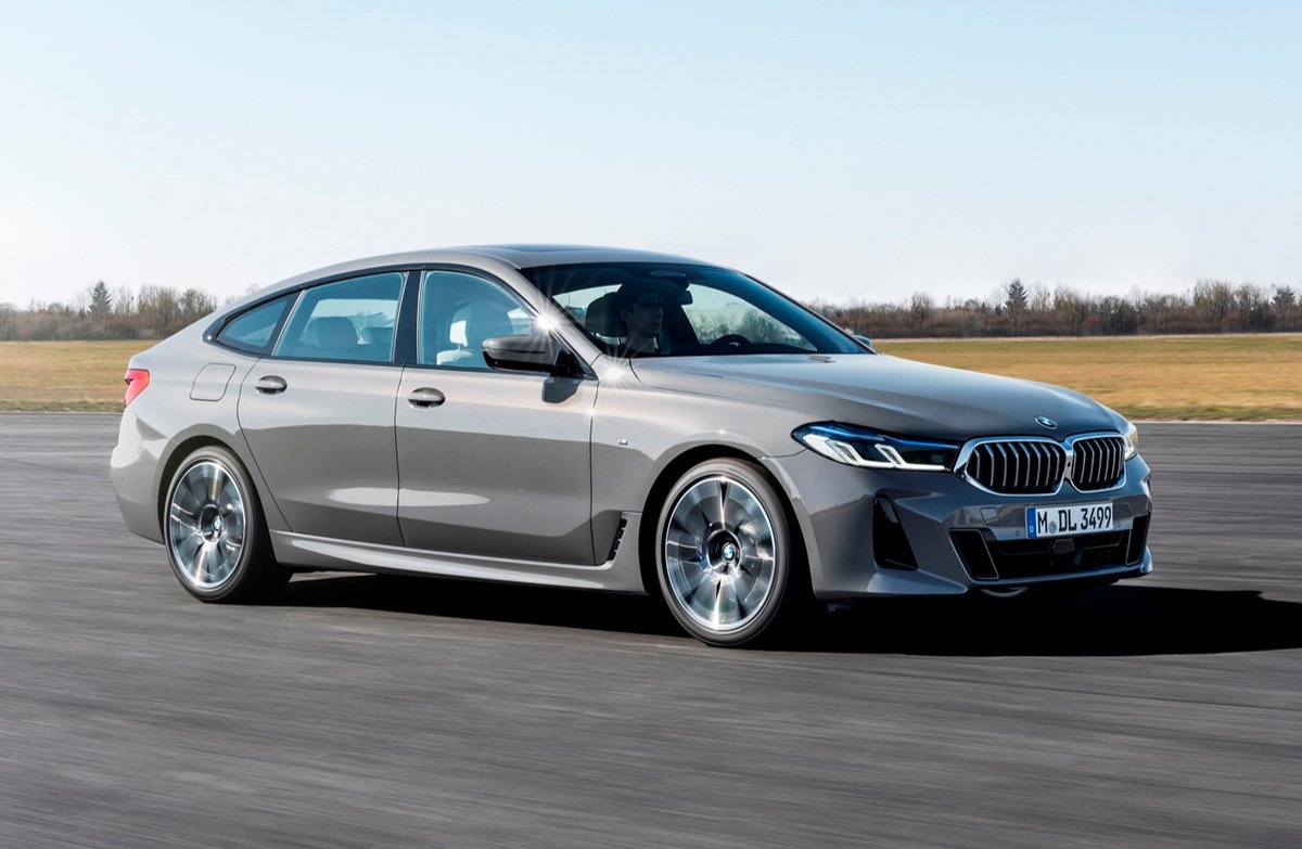 Připomíná kupé, ale komfort je na úrovni luxusní limuzíny. Co je to? Nové BMW řady 6 Gran Turismo! Léto tedy bude ve velkém stylu, v červenci 2020 totiž tohle "GT" oficiálně vstoupí na trh. 🔥 #THE6 #BMW #xdrive #bmwlife #bmwlove #bmwczech