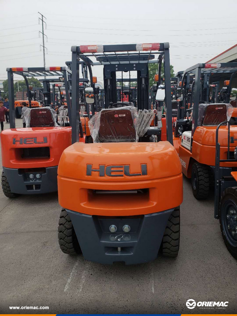 oriemaccn's tweet photo. 【#OriemacCases】(Zambia - May.23th,2019)
Oriemac exported 1 unit HELI CPCD35 Diesel Forklift to Mongolia
📧sales@oriemac. com
🌐https://t.co/pID2j0P2df
#heli #cpcd35 #forklift #forklifts #liftingmachinery #heliforklift #DieselForklift #heavymachinery #heliforklift https://t.co/4qRvl4IGXo