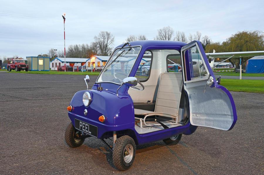 officialgarasi's tweet photo. #KamisManis - Ini mobil-mobil manis versi mimin. Kalo mobil manis versi kamu apa nih?
#garasiid #otomotif #infootomotif #mini #vwbeetle #geelypanda #peelp50 https://t.co/4b4y6cylPf