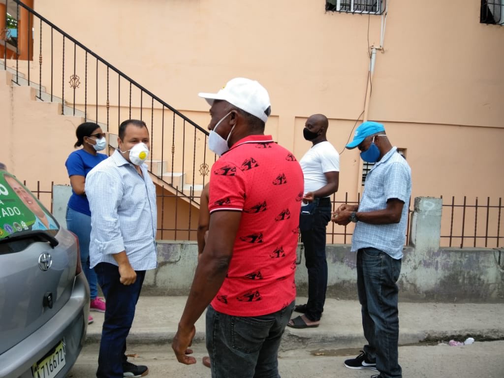 federicomarias's tweet photo. Este miércoles estuvimos recorriendo algunos sectores del Distrito Municipal de Quita Sueño. Gracias por depositar su confianza en nosotros, no los vamos a defraudar. #FedericoMaria #Diputado #Contigo #BajosDeHaina #Nigua #ElCarril #QuitaSueño https://t.co/KJhYoy2h87